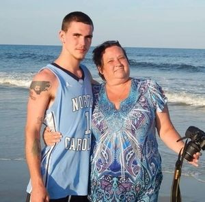 Meet your Posher, Tami